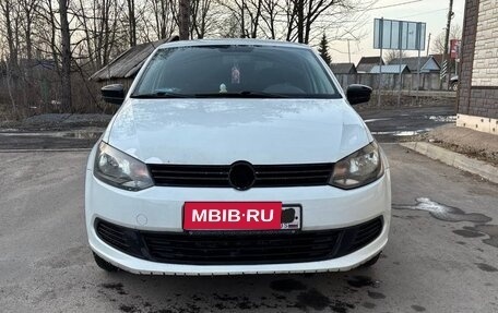 Volkswagen Polo VI (EU Market), 2014 год, 650 000 рублей, 1 фотография