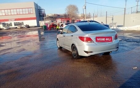 Hyundai Solaris II рестайлинг, 2014 год, 345 000 рублей, 7 фотография