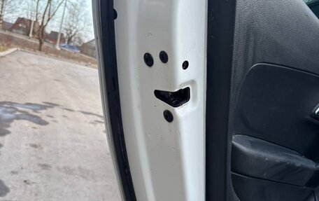 Volkswagen Polo VI (EU Market), 2014 год, 650 000 рублей, 17 фотография