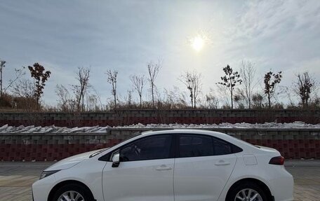 Toyota Corolla, 2022 год, 1 388 000 рублей, 2 фотография