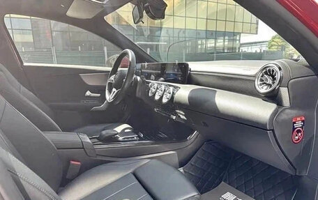 Mercedes-Benz A-Класс, 2022 год, 1 880 060 рублей, 12 фотография