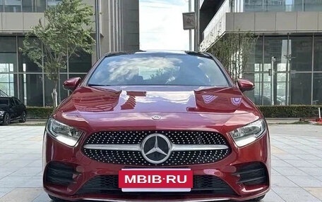 Mercedes-Benz A-Класс, 2022 год, 1 880 060 рублей, 2 фотография