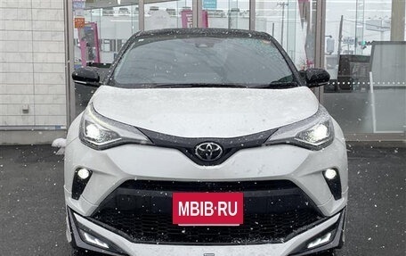 Toyota C-HR I рестайлинг, 2021 год, 1 781 000 рублей, 2 фотография