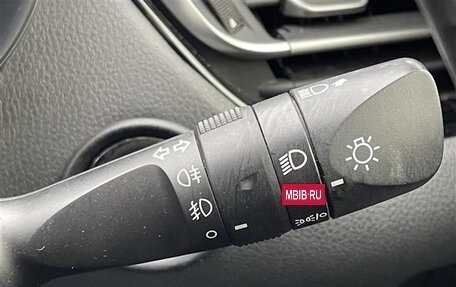 Toyota C-HR I рестайлинг, 2021 год, 1 781 000 рублей, 14 фотография