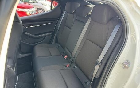 Mazda 3, 2022 год, 1 312 000 рублей, 22 фотография