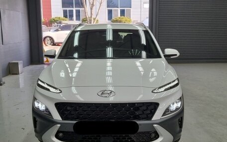 Hyundai Kona I, 2022 год, 1 816 000 рублей, 4 фотография