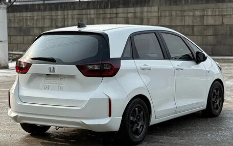 Honda Fit, 2022 год, 1 190 099 рублей, 5 фотография