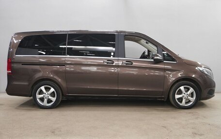 Mercedes-Benz V-Класс, 2014 год, 3 100 000 рублей, 4 фотография