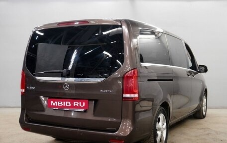 Mercedes-Benz V-Класс, 2014 год, 3 100 000 рублей, 5 фотография