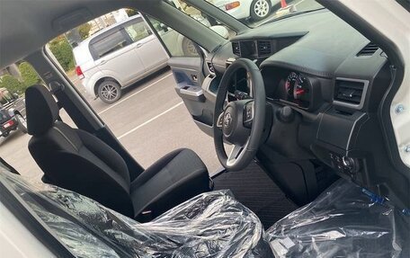 Toyota Roomy I, 2022 год, 963 000 рублей, 8 фотография