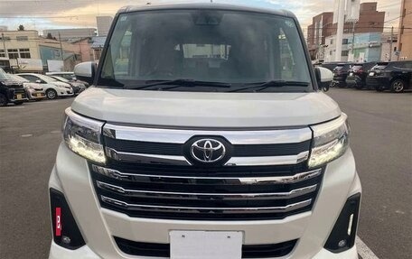 Toyota Roomy I, 2022 год, 963 000 рублей, 2 фотография