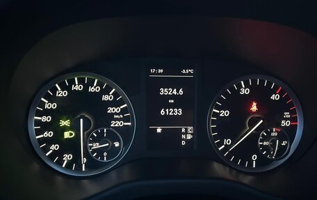 Mercedes-Benz Vito, 2016 год, 4 000 000 рублей, 13 фотография