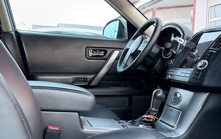 Infiniti FX I, 2007 год, 750 000 рублей, 21 фотография