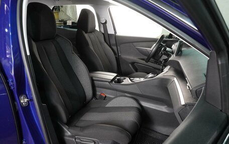 Peugeot 3008 II, 2020 год, 1 799 000 рублей, 8 фотография