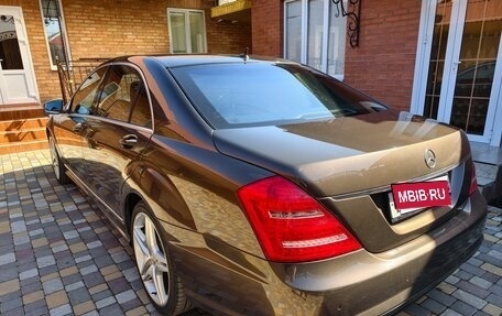 Mercedes-Benz S-Класс, 2010 год, 1 550 000 рублей, 3 фотография