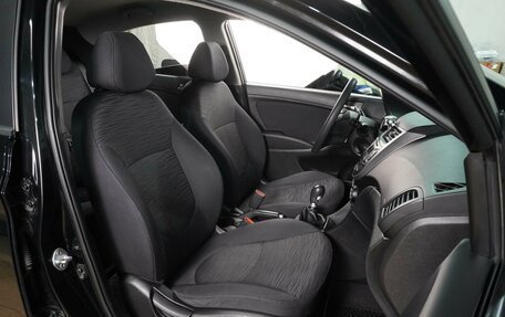 Hyundai Solaris II рестайлинг, 2015 год, 999 000 рублей, 8 фотография