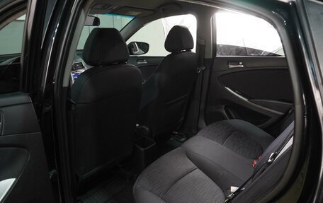 Hyundai Solaris II рестайлинг, 2015 год, 999 000 рублей, 11 фотография