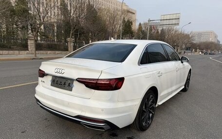 Audi A4, 2022 год, 2 390 000 рублей, 5 фотография