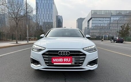 Audi A4, 2022 год, 2 390 000 рублей, 3 фотография