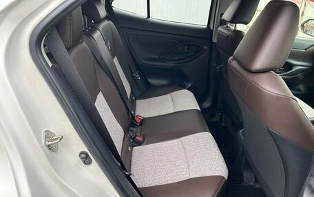 Toyota Yaris Cross, 2023 год, 1 350 333 рублей, 15 фотография