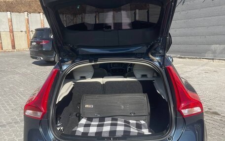 Volvo V40 II рестайлинг, 2019 год, 1 520 000 рублей, 29 фотография