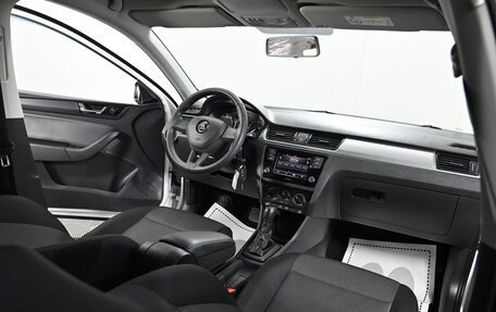 Skoda Rapid I, 2018 год, 1 099 000 рублей, 11 фотография