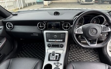 Mercedes-Benz SLC, 2017 год, 1 790 000 рублей, 9 фотография