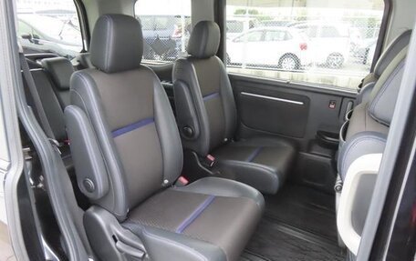 Honda Stepwgn IV, 2022 год, 1 950 333 рублей, 10 фотография