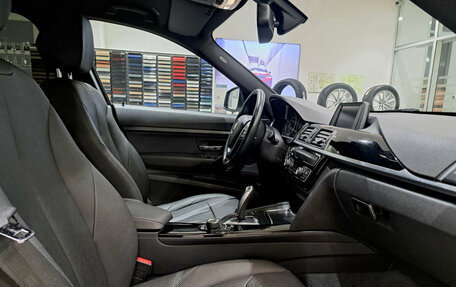 BMW 3 серия, 2017 год, 2 690 000 рублей, 11 фотография