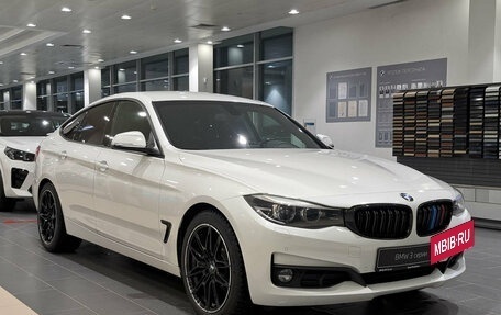 BMW 3 серия, 2017 год, 2 690 000 рублей, 3 фотография