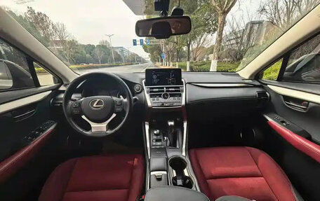 Lexus NX I, 2020 год, 2 700 000 рублей, 6 фотография