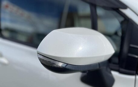 Toyota Sienta, 2023 год, 1 290 000 рублей, 3 фотография