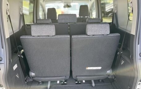 Toyota Sienta, 2023 год, 1 290 000 рублей, 27 фотография