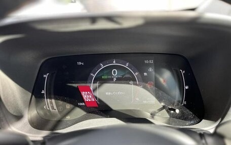 Toyota Sienta, 2023 год, 1 290 000 рублей, 16 фотография