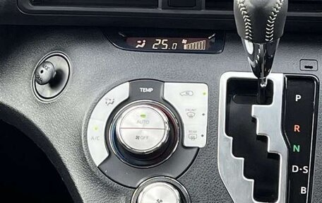 Toyota Sienta II, 2022 год, 1 146 000 рублей, 11 фотография