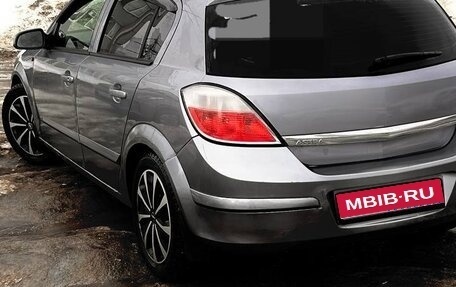 Opel Astra H, 2004 год, 249 000 рублей, 1 фотография