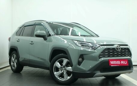 Toyota RAV4, 2020 год, 3 150 000 рублей, 10 фотография