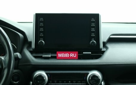 Toyota RAV4, 2020 год, 3 150 000 рублей, 18 фотография