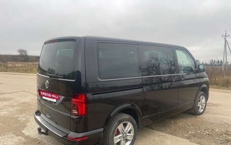 Volkswagen Multivan T6 рестайлинг, 2020 год, 5 000 000 рублей, 3 фотография