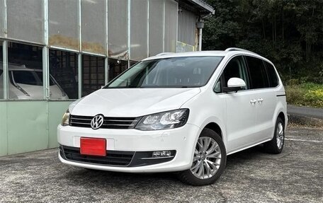 Volkswagen Sharan II, 2015 год, 990 000 рублей, 1 фотография