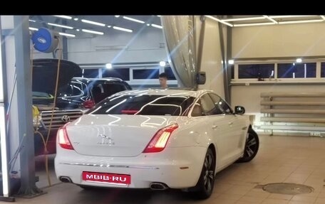 Jaguar XJ IV (X351), 2012 год, 1 770 000 рублей, 5 фотография