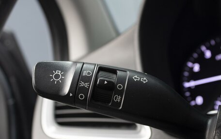 Hyundai Solaris II рестайлинг, 2017 год, 1 220 000 рублей, 19 фотография