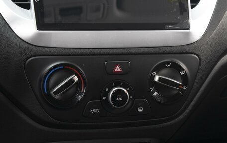 Hyundai Solaris II рестайлинг, 2017 год, 1 220 000 рублей, 14 фотография