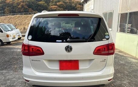 Volkswagen Sharan II, 2015 год, 990 000 рублей, 5 фотография