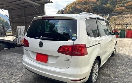 Volkswagen Sharan II, 2015 год, 990 000 рублей, 3 фотография