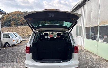 Volkswagen Sharan II, 2015 год, 990 000 рублей, 9 фотография