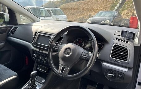 Volkswagen Sharan II, 2015 год, 990 000 рублей, 10 фотография