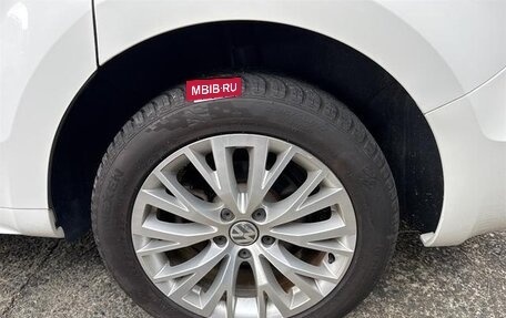 Volkswagen Sharan II, 2015 год, 990 000 рублей, 8 фотография