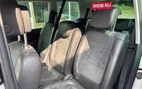 Volkswagen Sharan II, 2015 год, 990 000 рублей, 20 фотография