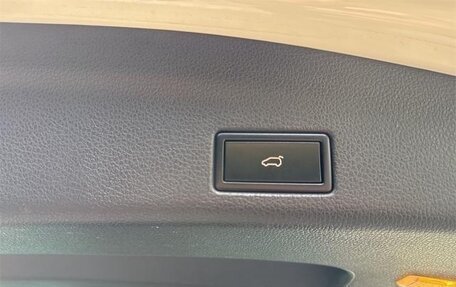 Volkswagen Sharan II, 2015 год, 990 000 рублей, 29 фотография